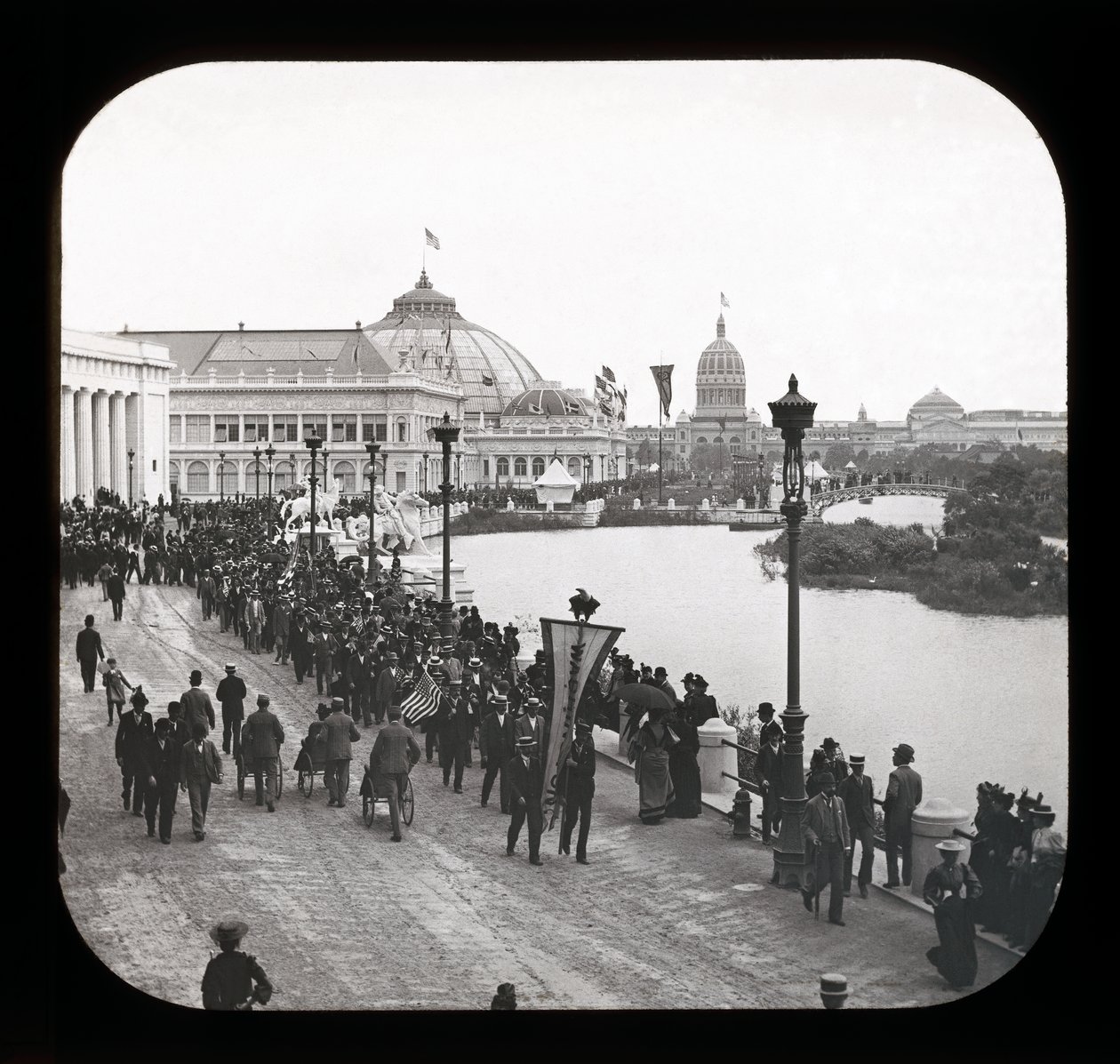 Worlds Columbian Exposition: exteriörvy, Chicago, 1893 (lanternbild) av American Photographer
