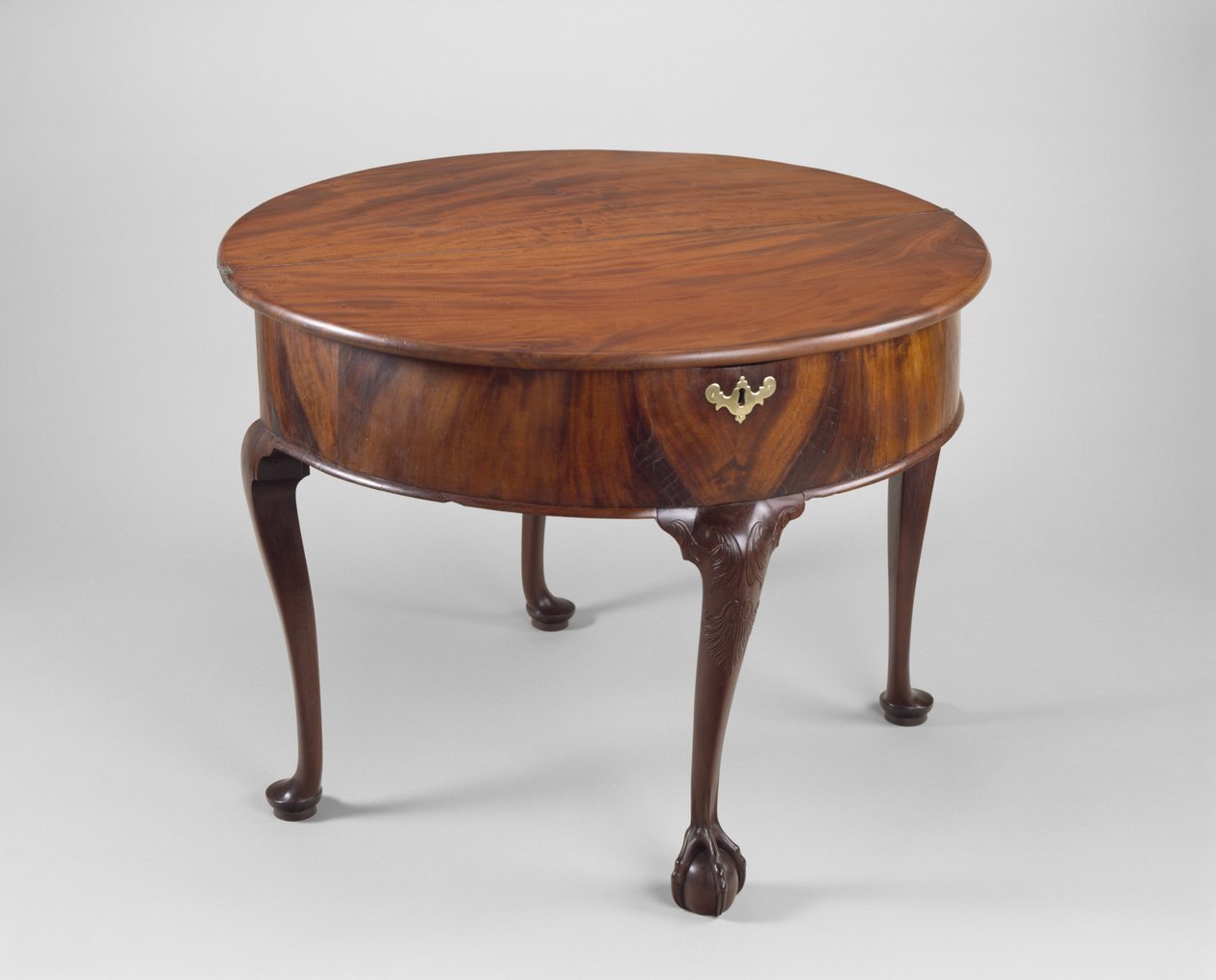 Kortbord, c. 1760-1780 (mahogny; tall, vit ek och lönn) av American School