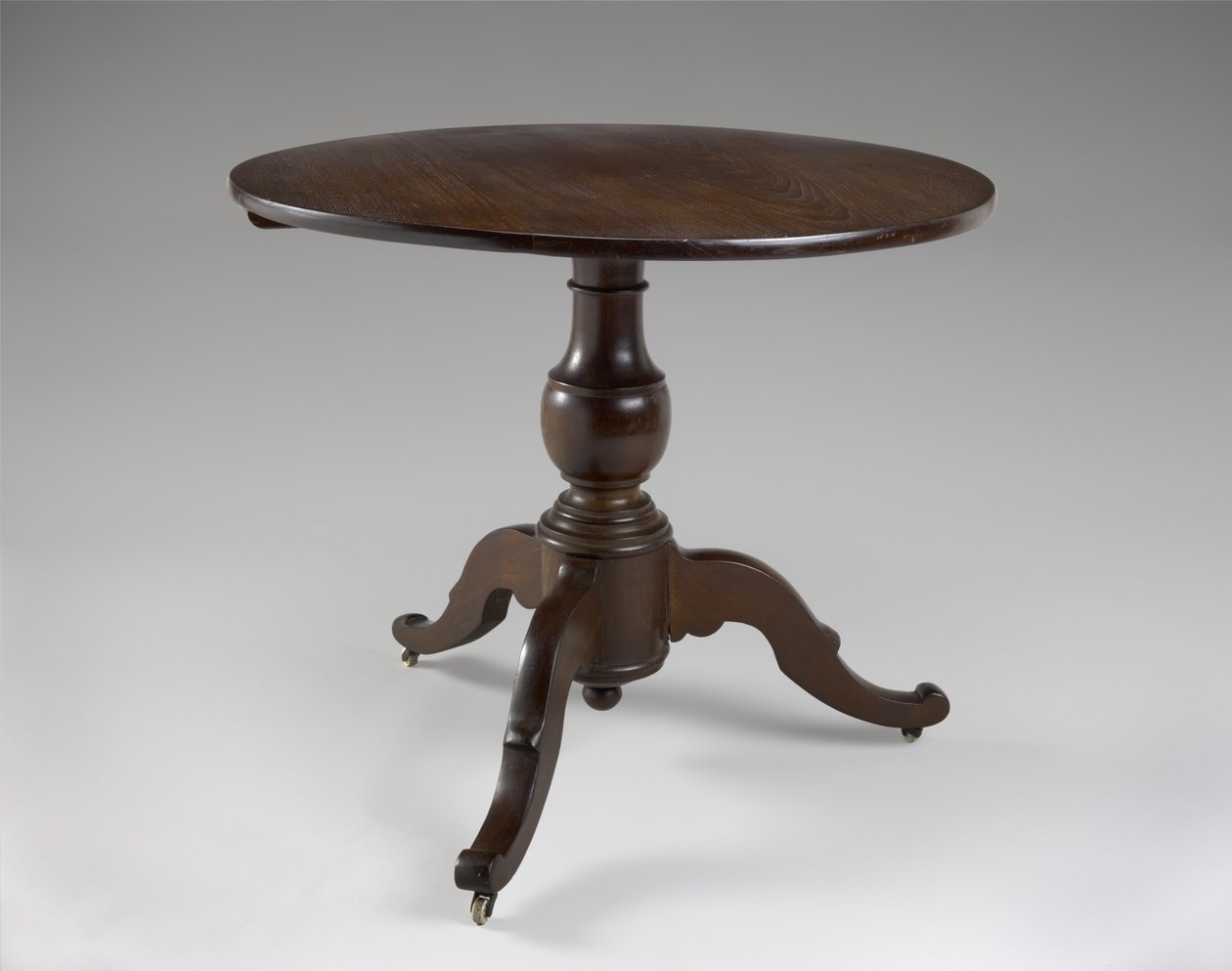 Mittbord, c. 1850-1870 (svart valnöt) av American School