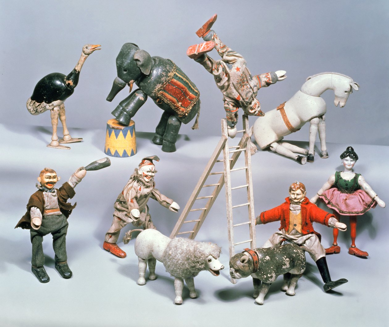 Humpty Dumpty Circus akrobater och menageri. c.1900 (trä och papier mache) av American School