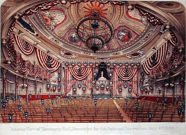 Interiörvy av Tammany Hall, dekorerad för National Convention den 4 juli av American School