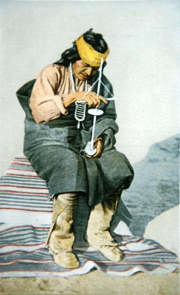 Pueblo Man Borrning Turkos, C.1905 (Färg Litho) av American School