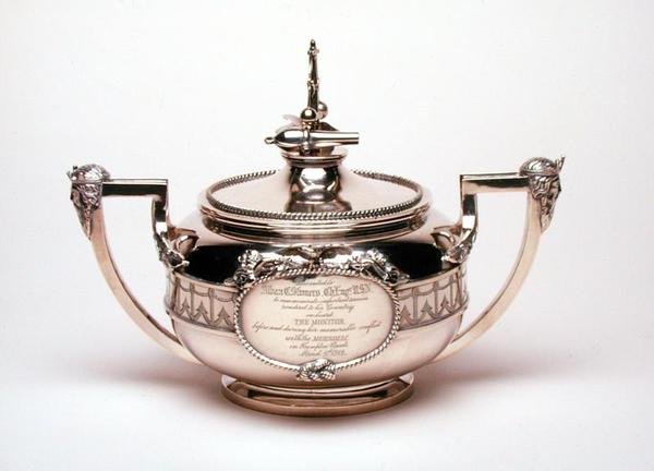 Sugarbowl av Tiffany & Co., ca 1863 (silver) av American School