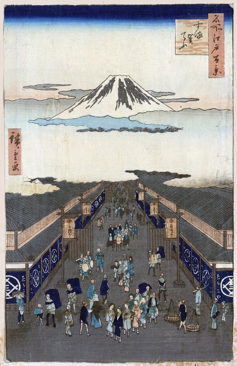 ""One Hundred Famous Views of Edo""(nuvarande Tokyo): View of Surugacho (Suruga cho, Suruga-cho). Utsikt över staden Tokyo i Japan med berget Fuji i bakgrunden. (Surugacho (Hundra berömda vyer av Edo). Japanskt tryck av Utagawa Hiroshige (1797-1858) av Ando or Utagawa Hiroshige