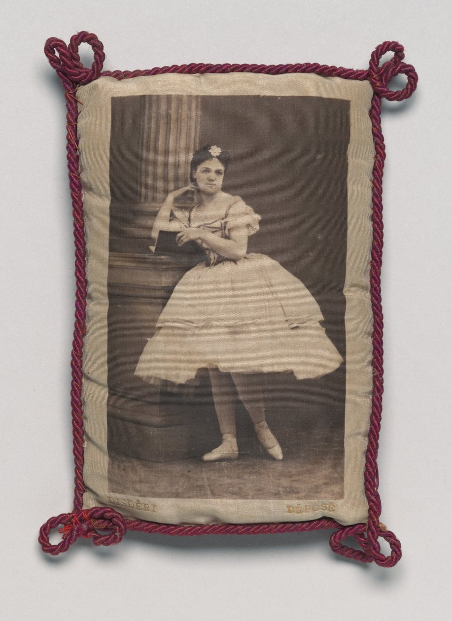 Balettdansös, ca 1865 (foto) av Andre Adolphe Eugene Disderi