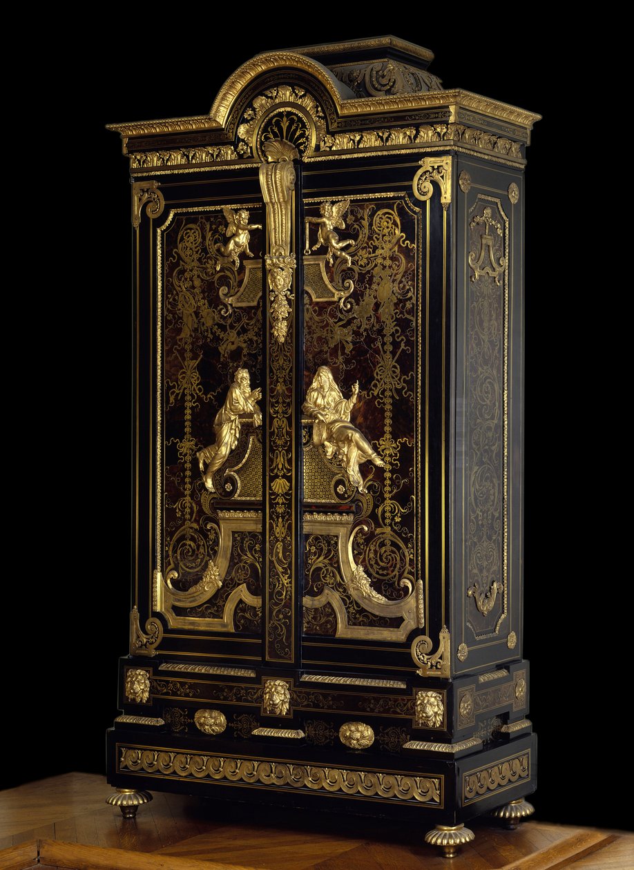 Möbler i Louis XIV-stil (1661-1715): garderob dekorerar figurer av Aspasie och Sokrates gjorda i ek, ebene och förgyllning av Andre Boulle (1642-1732) Vers 1710 Paris. Louvren av Andre Charles Boulle