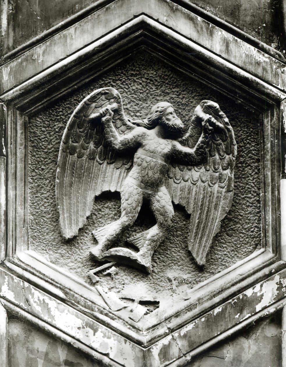 Daedalus, dekorativ relief från Campanile, Florens, c.1348-50 (marmor) (s/v foto) (se även 103681) av Andrea Pisano