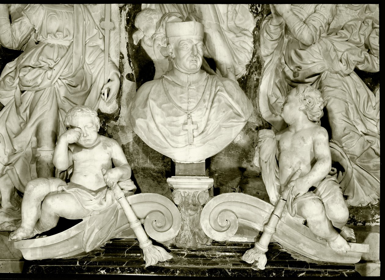 Detalj av kardinal Forteguerris gravmonument (marmor) (detalj av 434103) av Andrea del Verrocchio