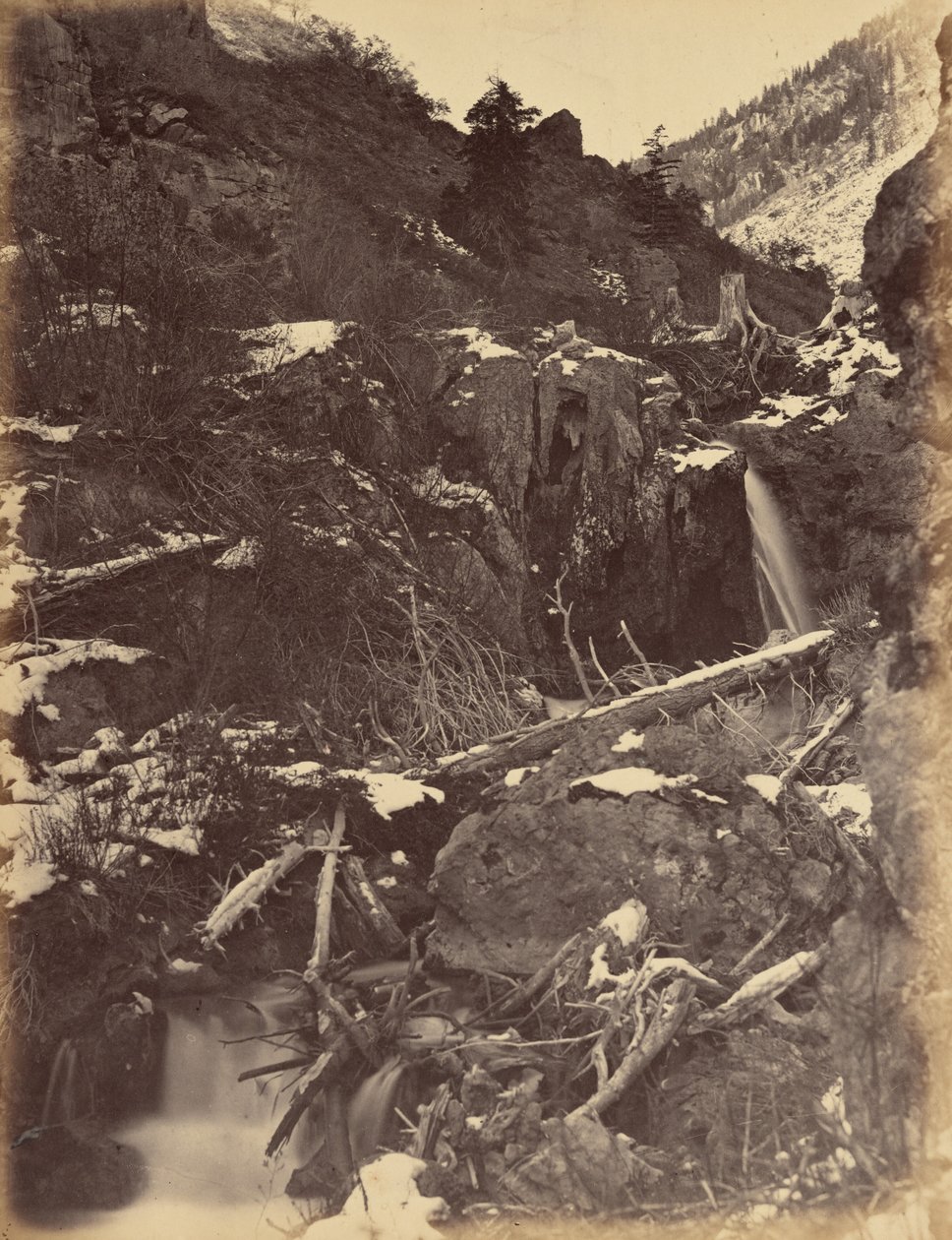 Plåt 46. City Creek Canon, nära City Creek Falls,1869 (foto) av Andrew Joseph Russell