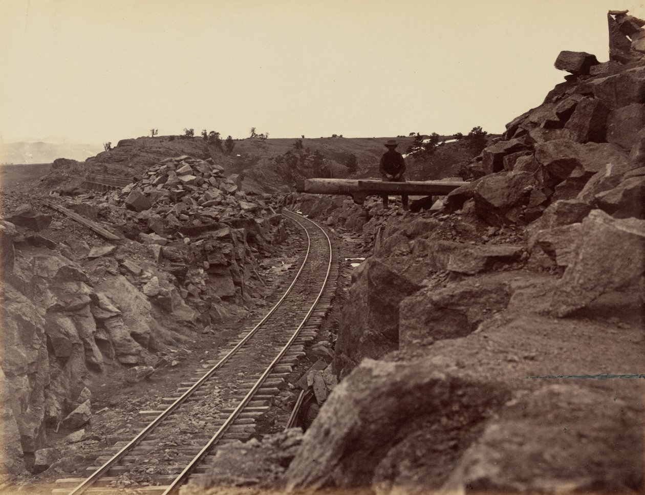 Plåt 9. Östra tillfarten till Dale Creek Bridge,1869 (foto) av Andrew Joseph Russell