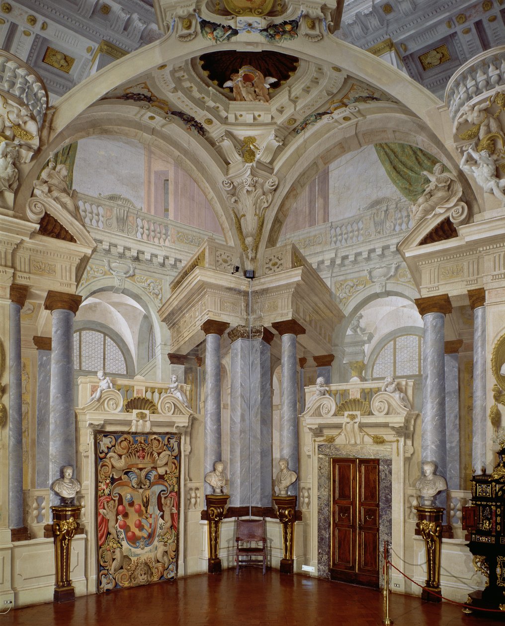 Vy av Sala dellUdienza (Audience Hall) 1638-44 av Angelo and Mitelli Colonna