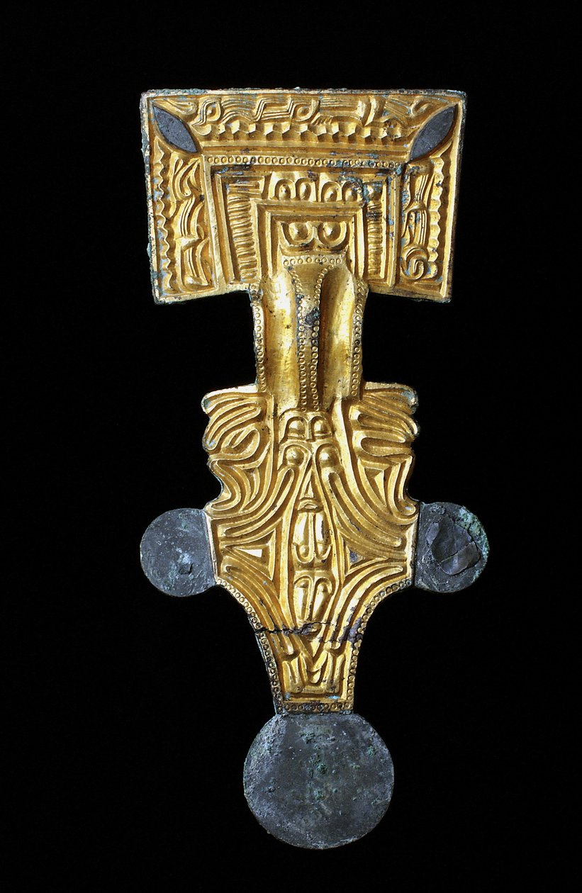 Lång fyrkantig brosch i förgylld brons (kopparlegering, guld, förgylld) av Anglo Saxon