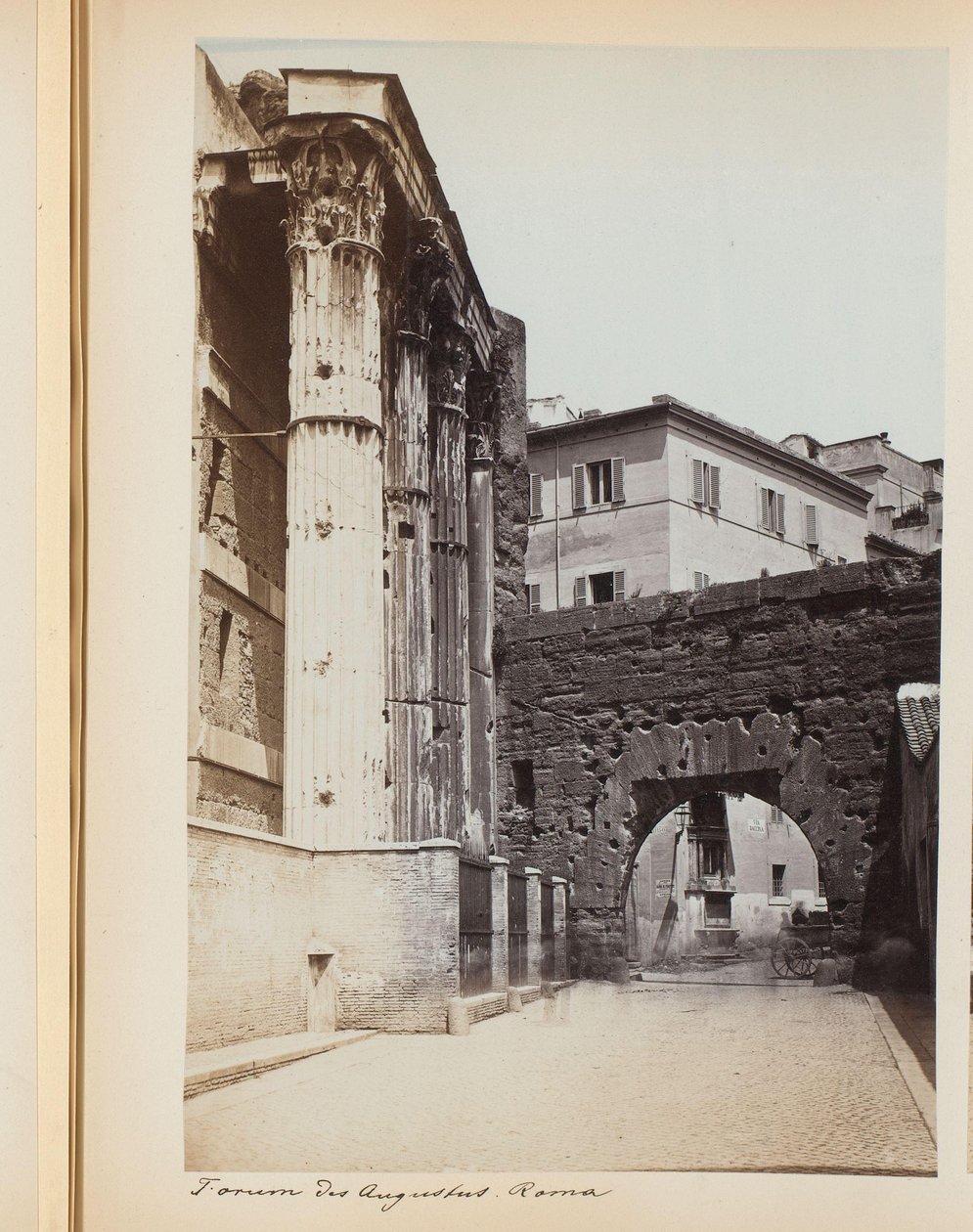 Augustus Forum i Rom, Italien Augustus forum. Roma (titel på objekt) av Anonymous