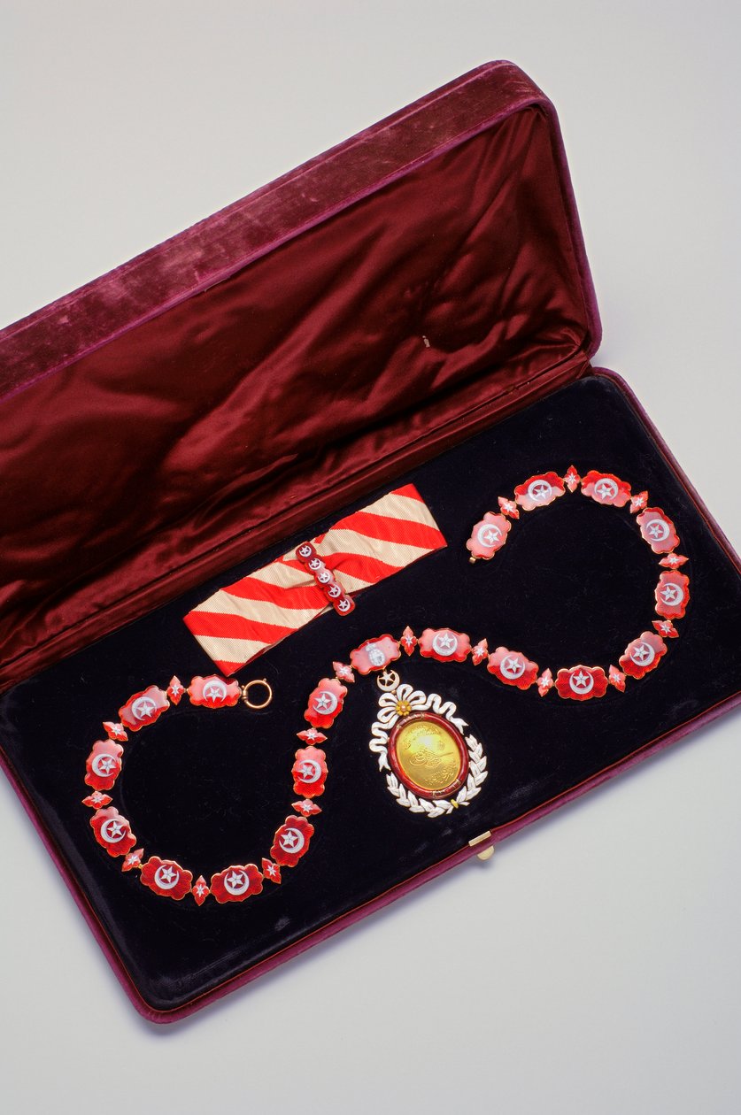 Den osmanska dynastins orden: halsband och hänge - början av 1900-talet av Anonymous Anonymous
