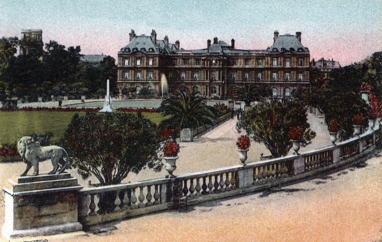 Paris: Palais och Jardin du Luxembourg. Fotografi från 1920 i "" Artistic Album"" av staden Paris. Privat samling. av Anonymous Anonymous