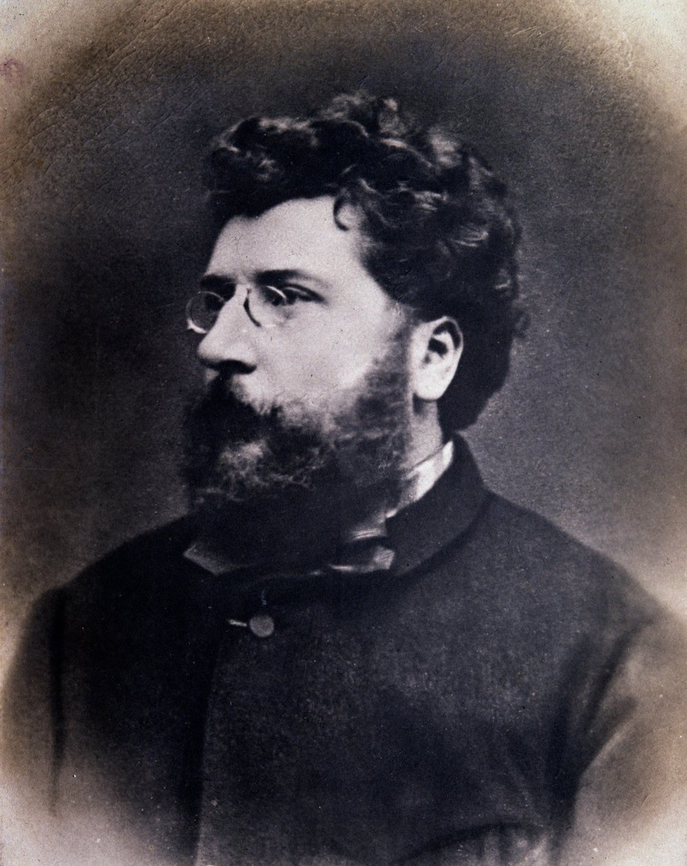 Porträtt av den engelske kompositören Georges Bizet (s/v foto av Anonymous Anonymous