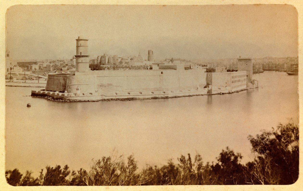 Staden Marseille och dess omgivningar runt 1885 -1890: Fort Saint Jean, utsikt tagen från Pharo, Privat samling av Anonymous Anonymous
