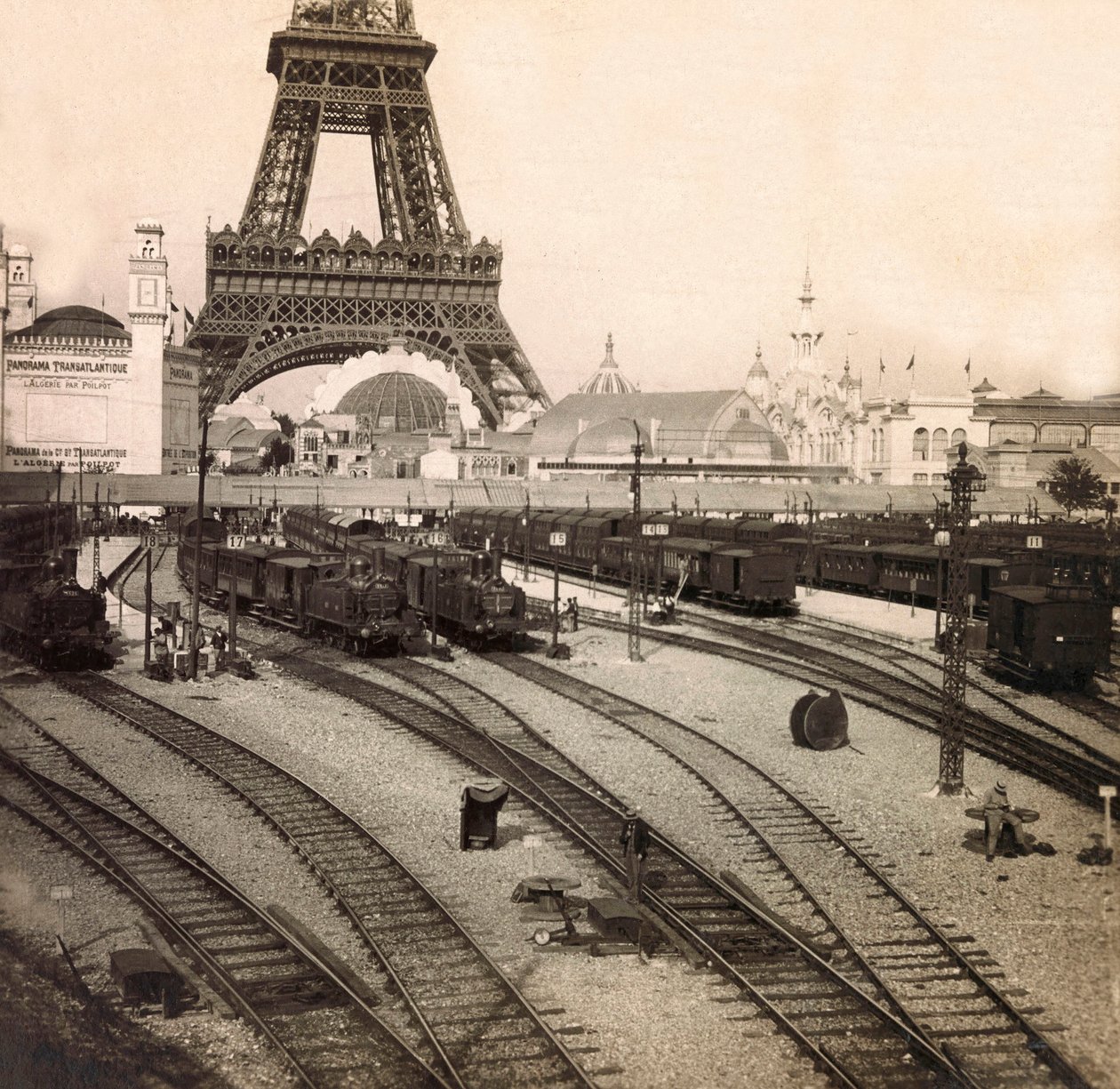 Universal Exposition of 1900 - Exposition Universelle de 1900 i Paris: Champs de Mars station - privat samling av Anonymous Anonymous