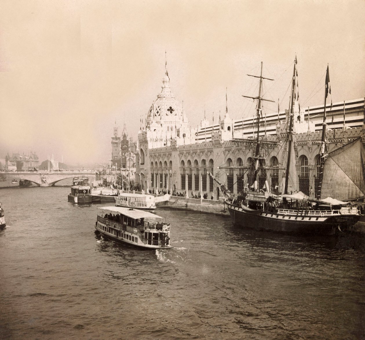 Universell utställning 1900 - Exposition Universelle de 1900 i Paris: Palatset för arméerna av land och hav - privat samling av Anonymous Anonymous