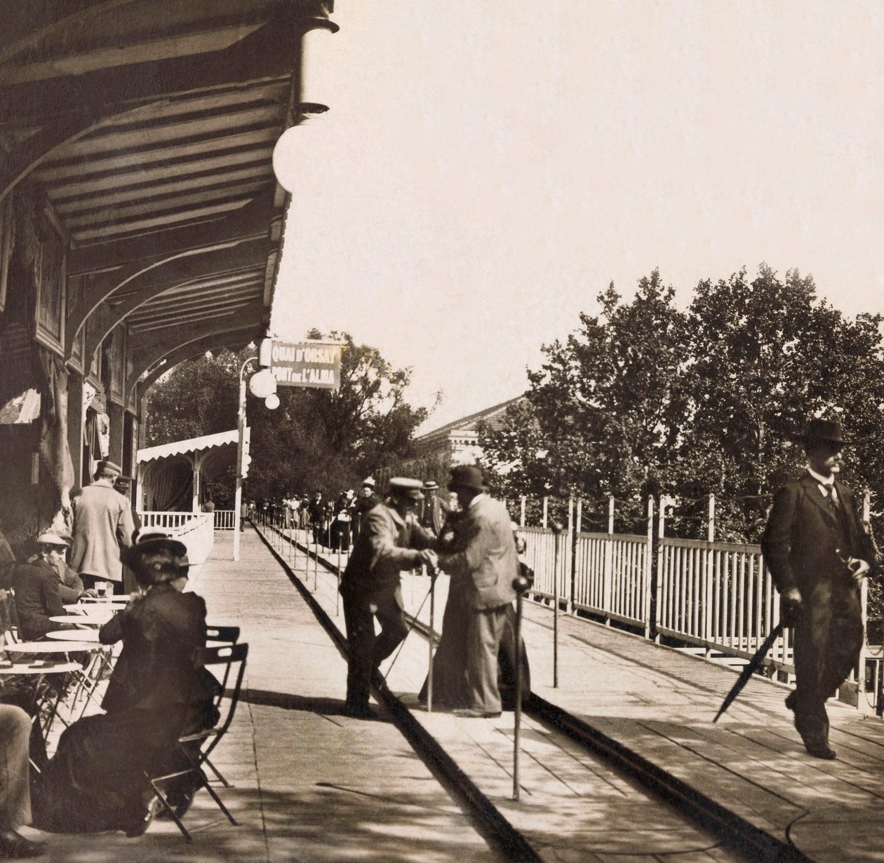 Universal Exposition of 1900 - Exposition Universelle de 1900 i Paris: Den rullande trottoaren - privat samling av Anonymous Anonymous