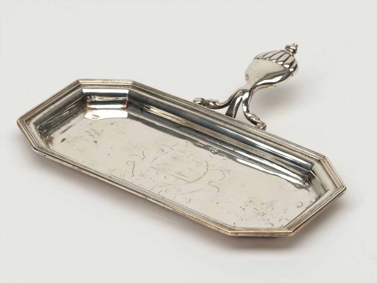 Candle snuffer bricka, Board of Ordnance, c.1696 (bricka, snuffer) av Anthony Nelme