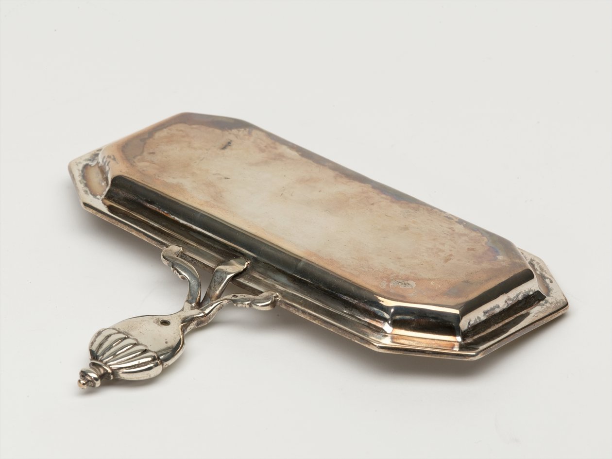 Candle snuffer bricka, Board of Ordnance, c.1696 (bricka, snuffer) av Anthony Nelme