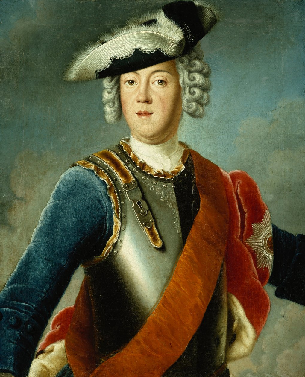 Porträtt av en gentleman, sägs vara August William, halvlängd, iklädd en blå jacka, vit skjorta och pansarbröstplatta av Antoine Pesne