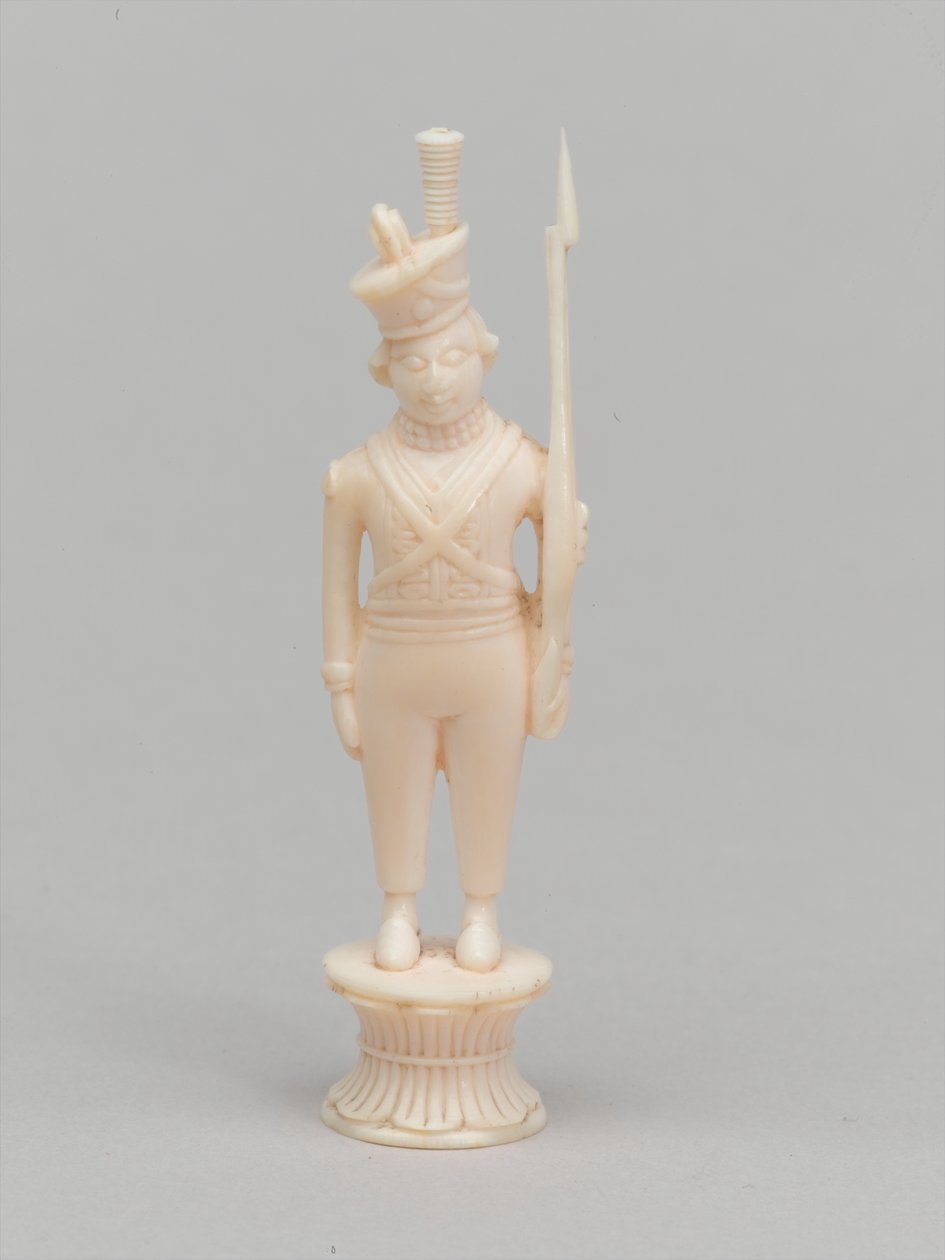 Vit bonde, schackpjäs, Indien, 1820 ca av Antoine Verard