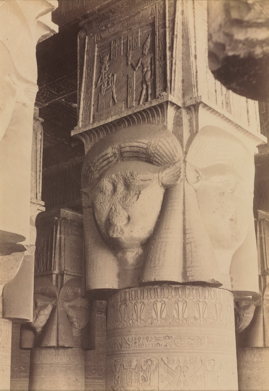 Dendera, Templets inre, Hathor Capitals av Antonio Beato