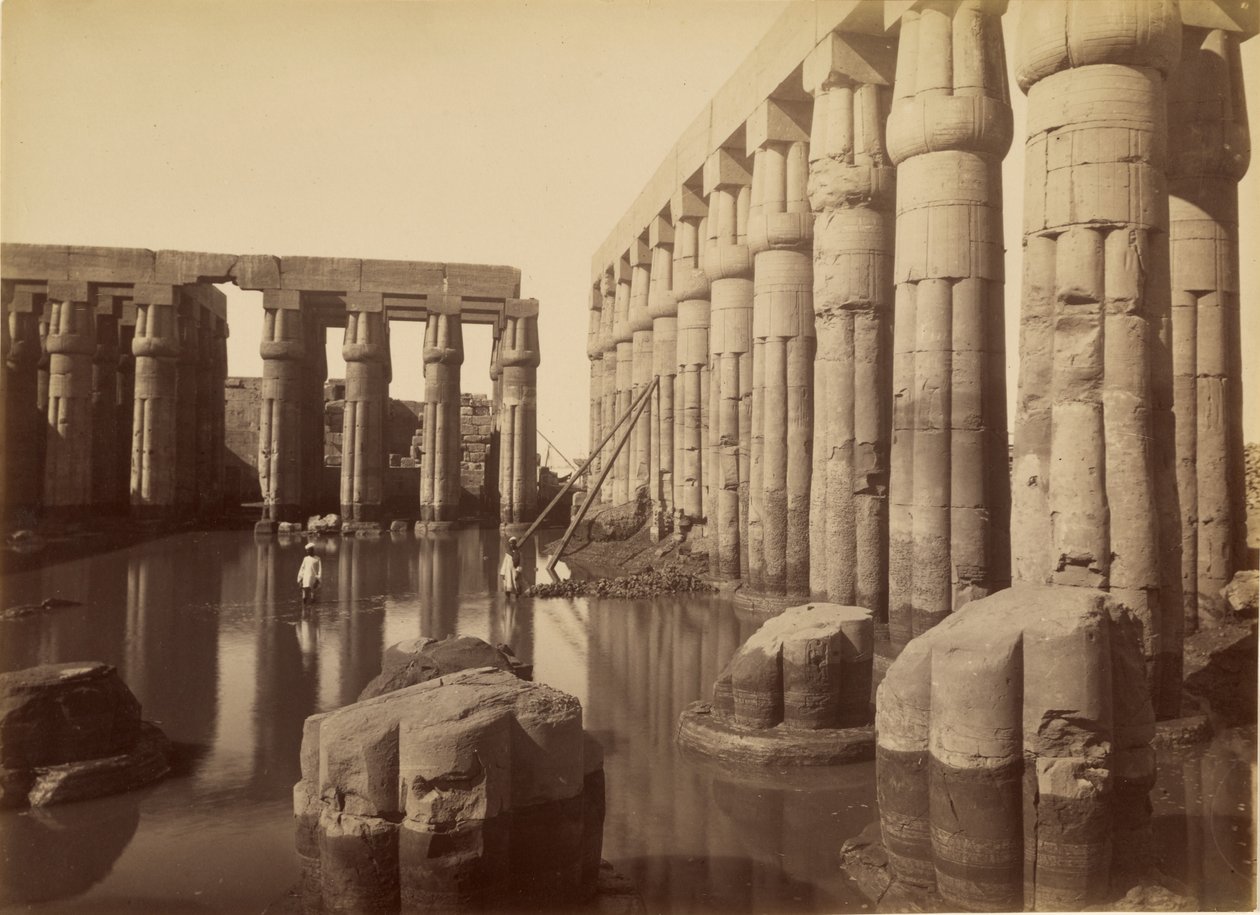 Amenhotep III:s översvämmade innergård i Luxortemplet av Antonio Beato