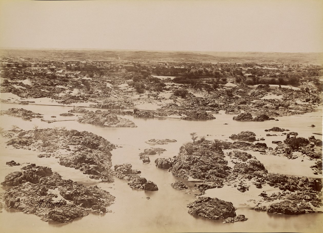 [View of the First Cataract] / [Vue de la Premiere Cataracte] av Antonio Beato