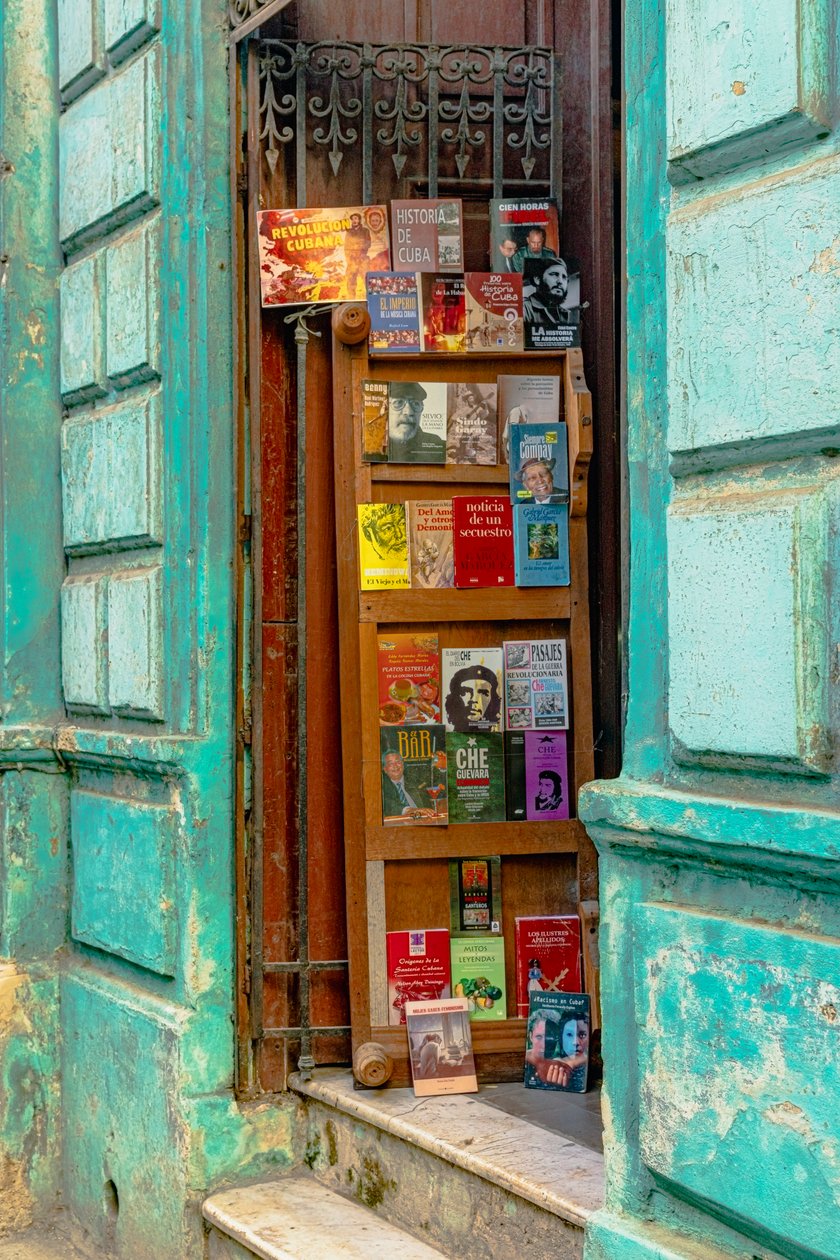Calle Cuba, 2019 (fotografi) av Antonio Schubert