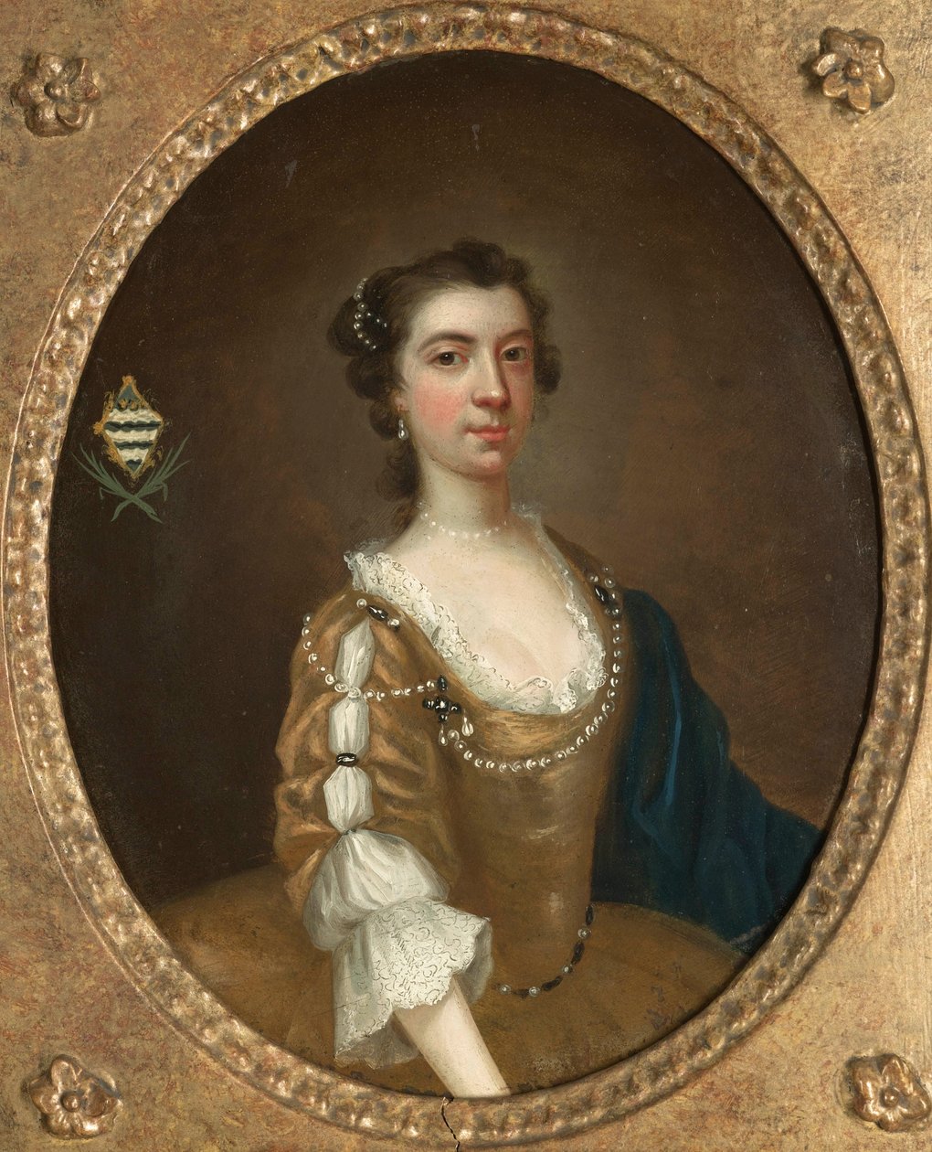 Ett av ett par porträtt av två systrar i familjen Moult i Nottinghamshire (olja på koppar) (se även 328882) av Arthur Devis