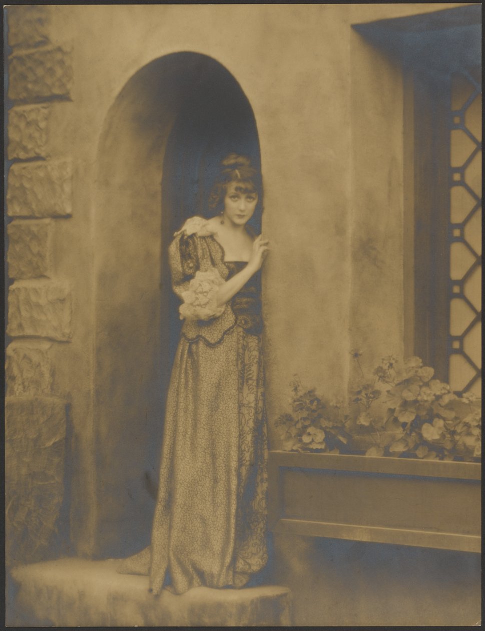 Barbara La Marr av Arthur F. Kales