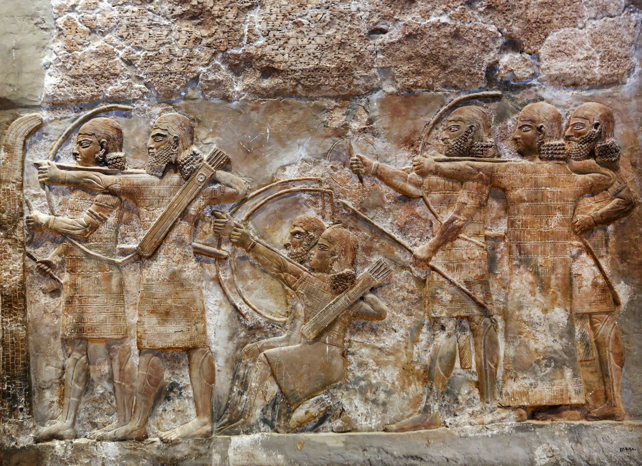 Assyriska armébågskyttar som erövrar en befäst stad, relief från Nimrud, c.865 f.Kr. av Assyrian