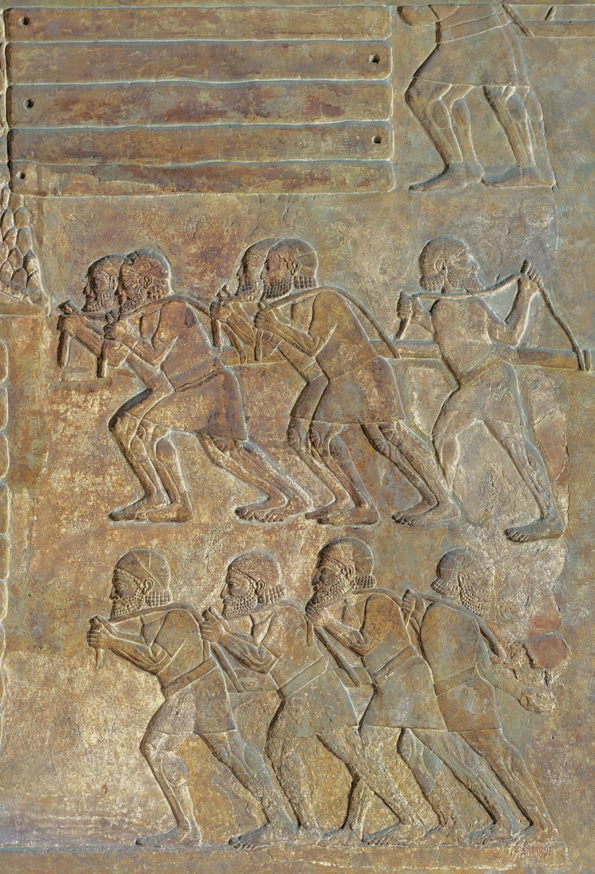 Detalj av en relief som visar stockningen av trä på stranden före transport till sjöss, från Palace of Sargon II, Khorsabad, Irak av Assyrian