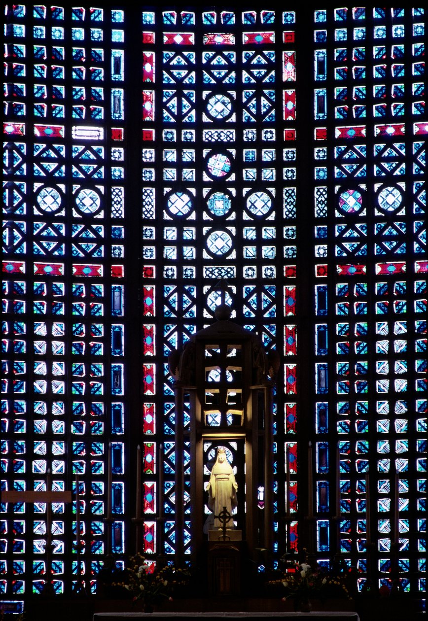 Art deco-vägg (färgat glas) av Auguste Perret