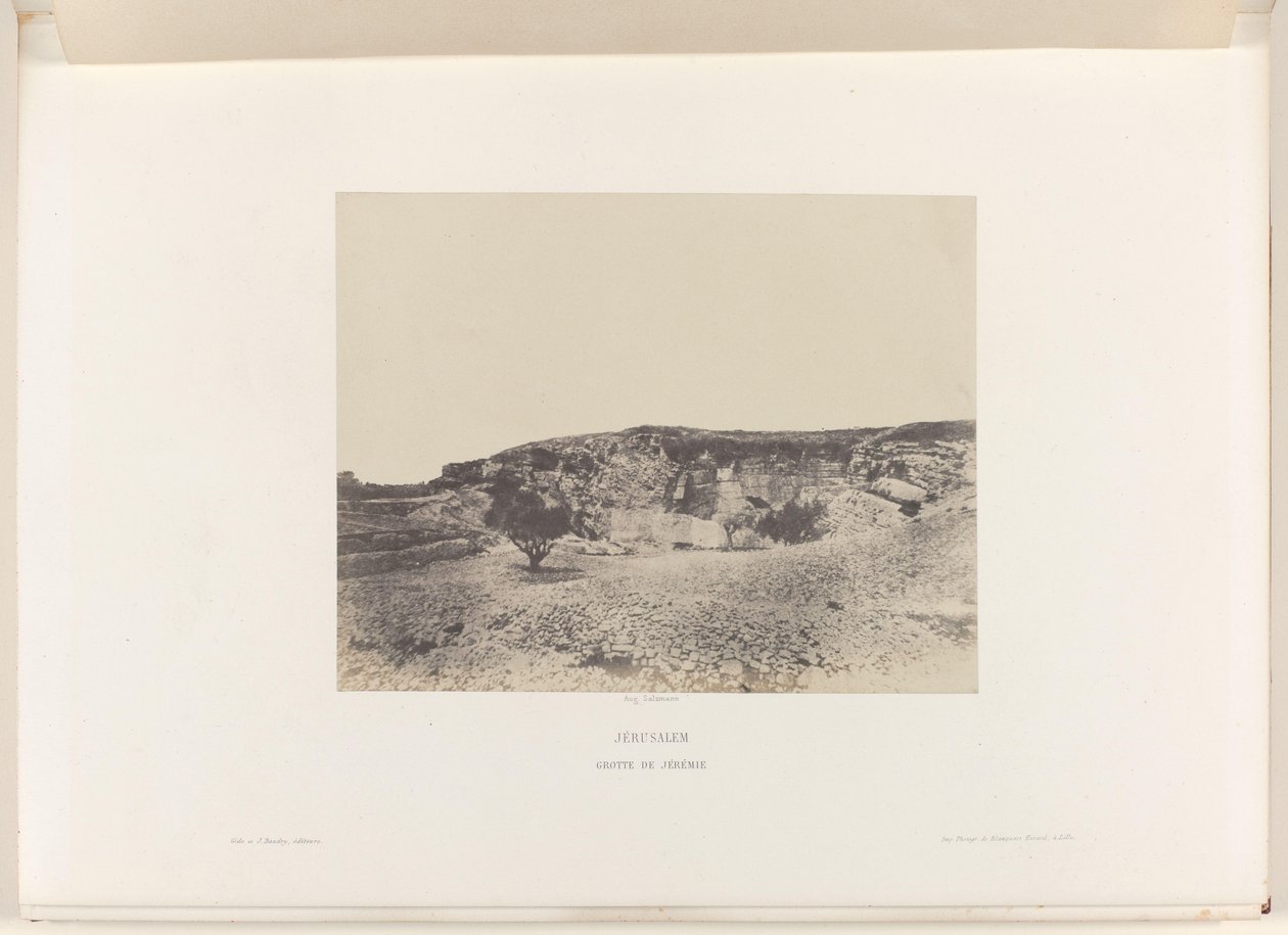 Utsikt över Jeremias grotta, nära Jerusalem Jerusalem. Jérémies grotta (titel på objektet) av Auguste Salzmann