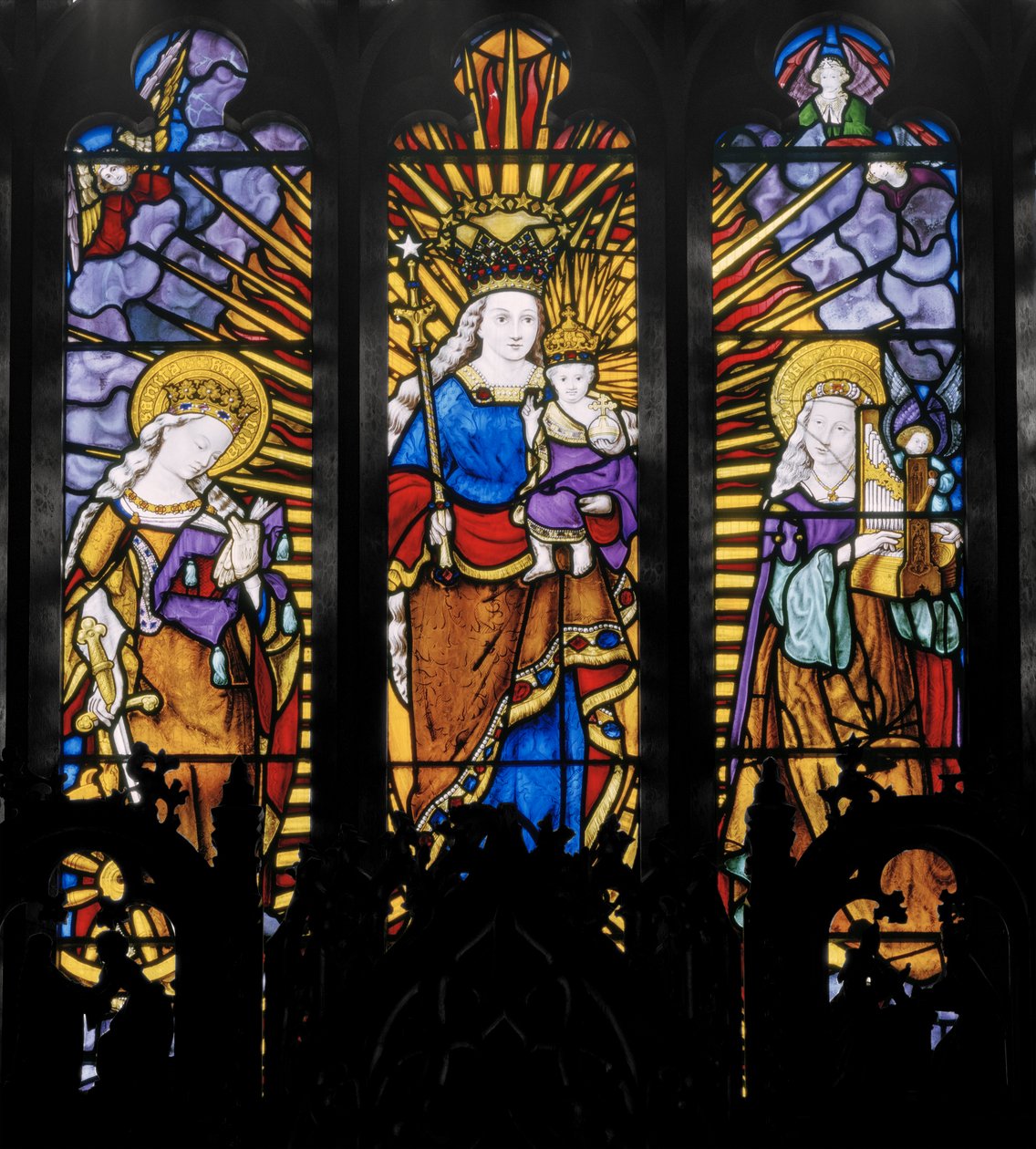 Centralt fönster i absiden, Jungfru och barn med heliga, 1837 (målat glas) av Augustus Welby Northmore Pugin