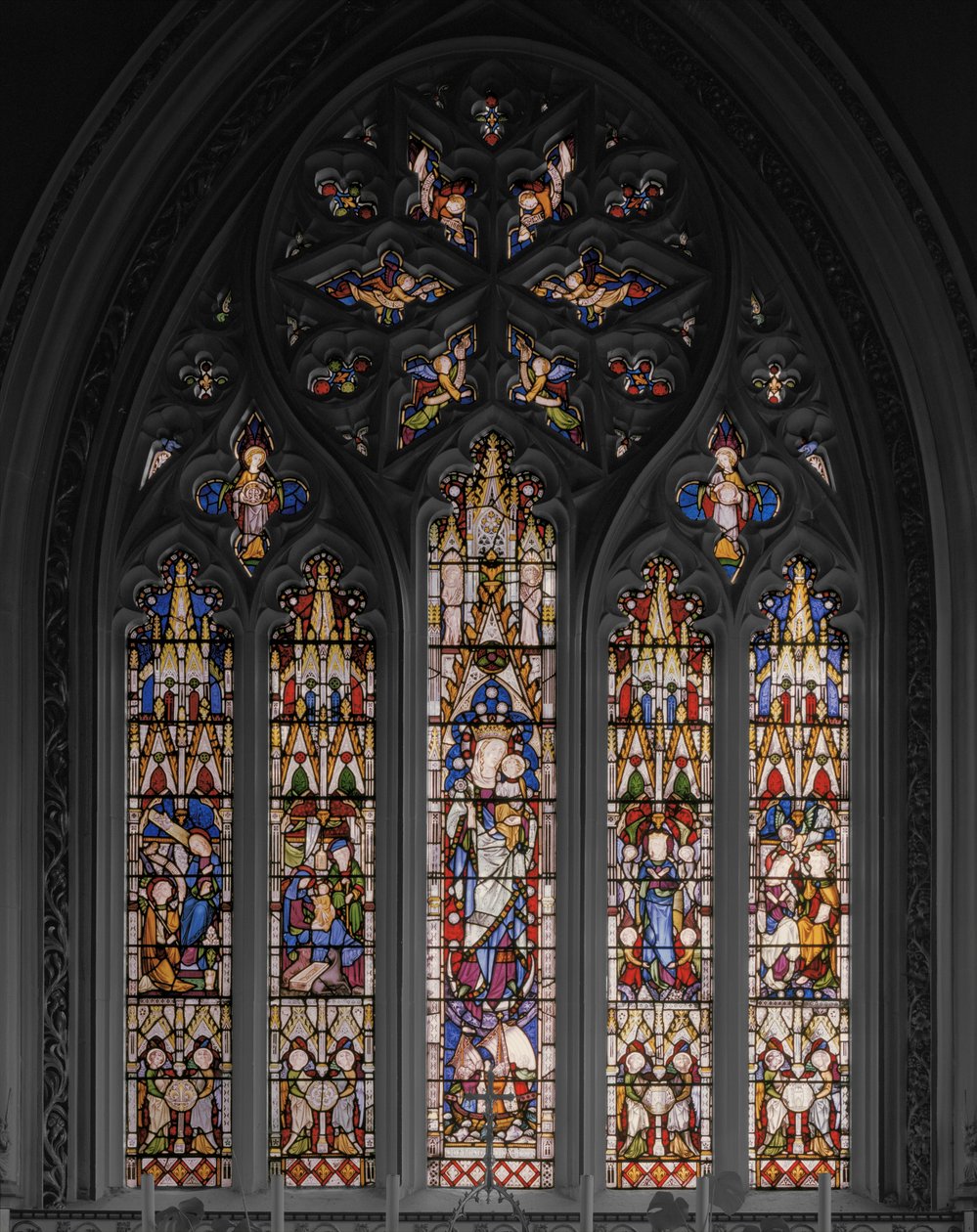 Virgin & Christ med scener ur hennes liv, 1851 (målat glas) av Augustus Welby Northmore Pugin