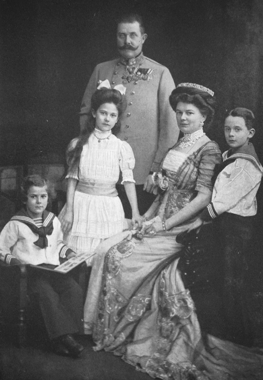 Ärkehertig Francis Ferdinand av Österrike och hans familj av Austrian Photographer