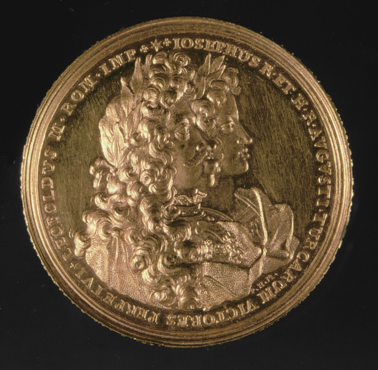 Medaljong med porträtt av de heliga romerska kejsarna Leopold I (1640-1705) och Josef I (1678-1711) av Philipp Heinrich, 1692 (guld) av Austrian School