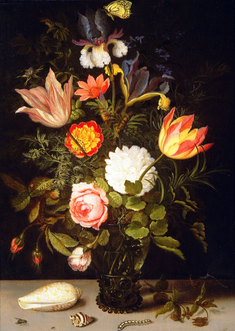Stilleben av blommor i en Roemer med två skal av Balthasar van der Ast