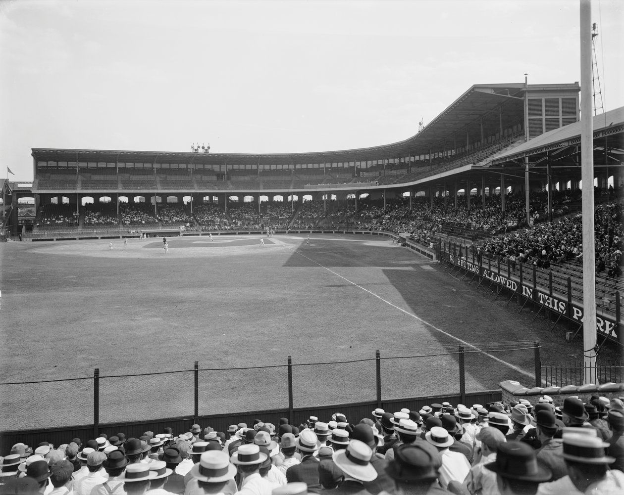 Comiskey Park, Chicago, Illinois, USA, ca 1910 (s/v foto) av Barnes and Crosby