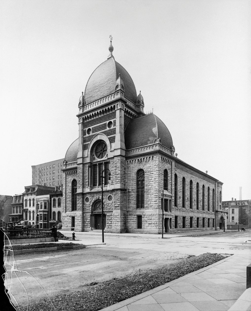Sinai Congregation, Chicago, Illinois, USA, ca 1900 (s/v foto) av Barnes and Crosby