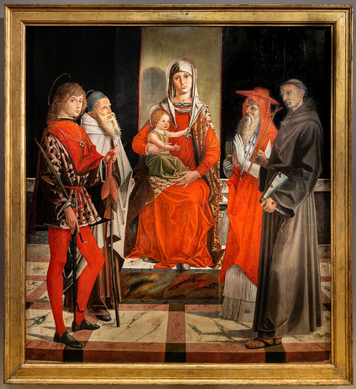 Tronade Madonna med Jesusbarnet bland de heliga Ansanus, Anthony den store, Hieronymus och Franciskus av Bartolomeo Montagna