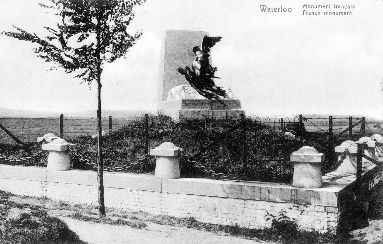 Det franska monumentet över slaget vid Waterloo, jubileumsvykort, c.1912 (photolitho) av Belgian Photographer