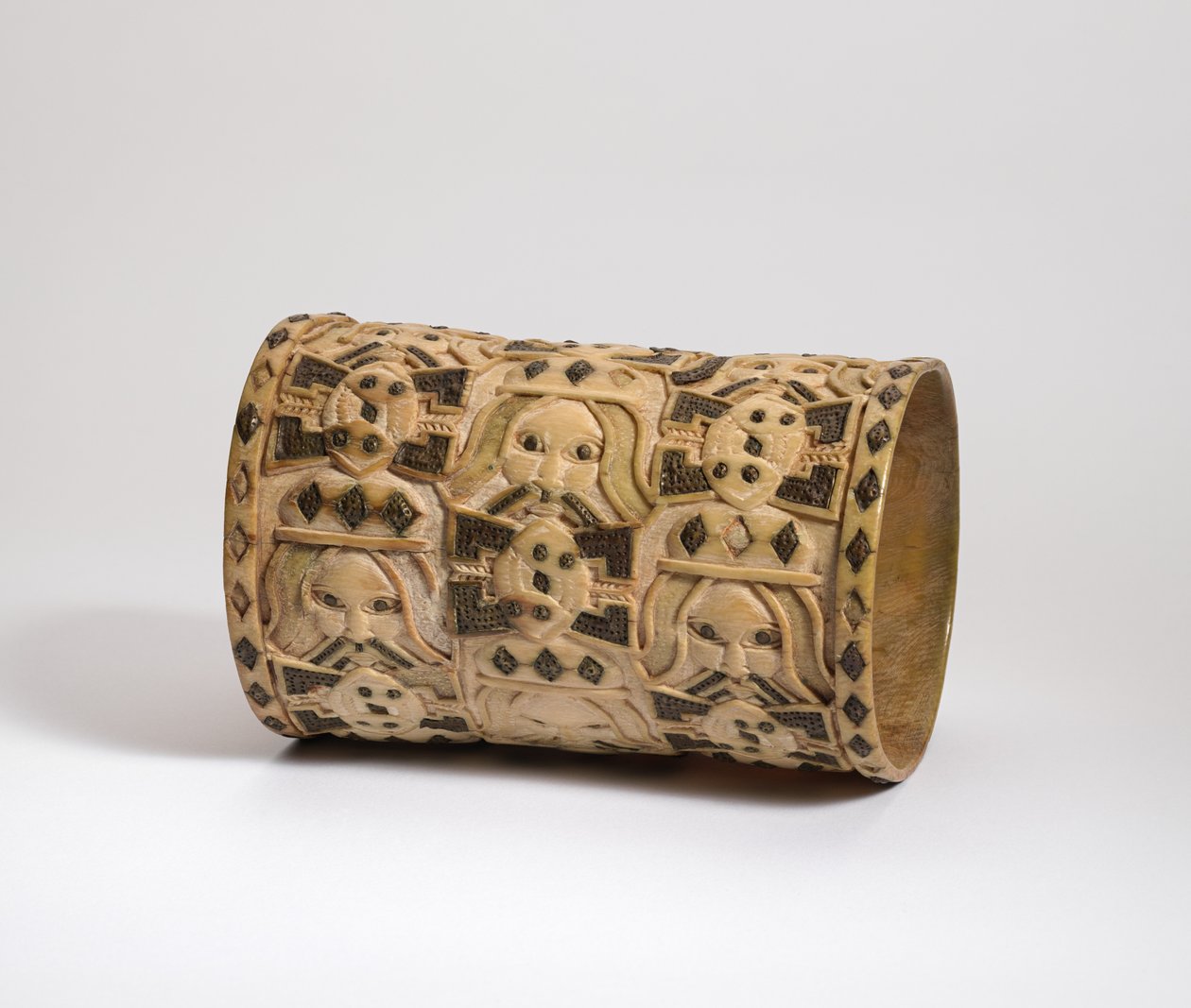 Edo armband av Benin