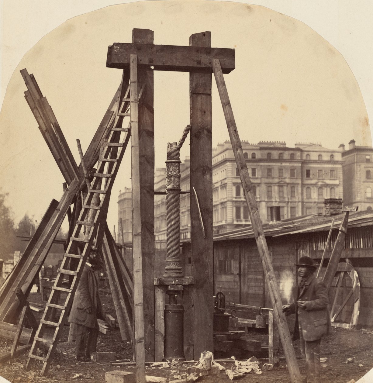 Uppförande av 1862 års internationella utställning i South Kensington,1862 (foto) av Benjamin L. Spackman
