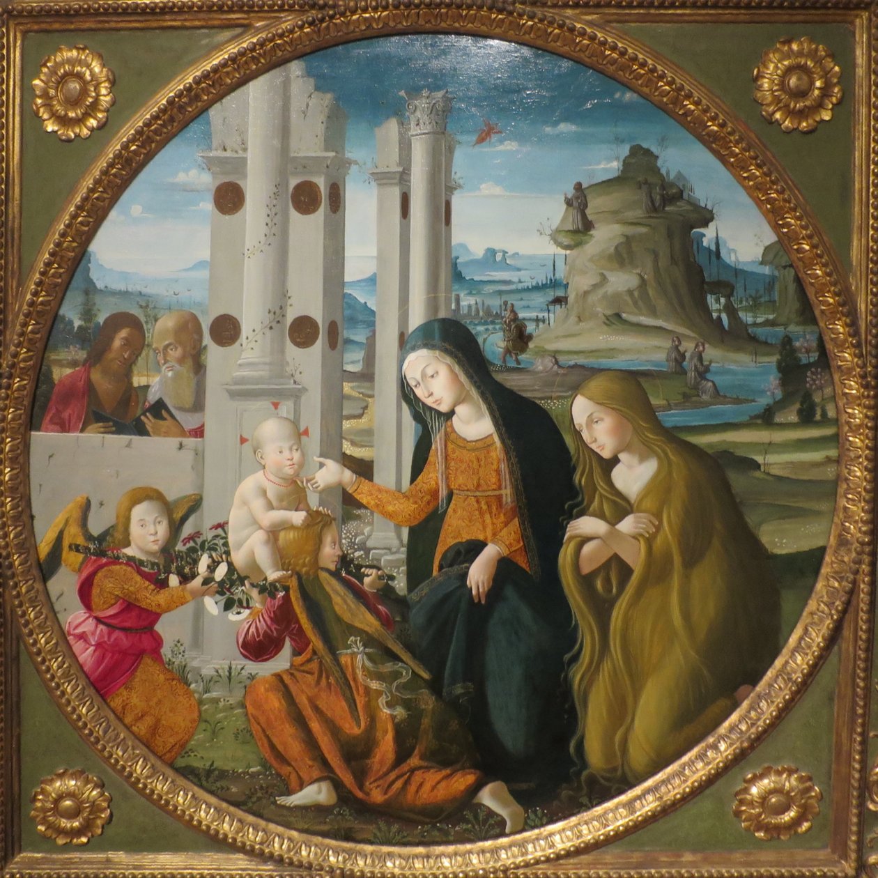 Bernardino Fungai - Madonna med barn och helgon och änglar av Bernardino Fungai